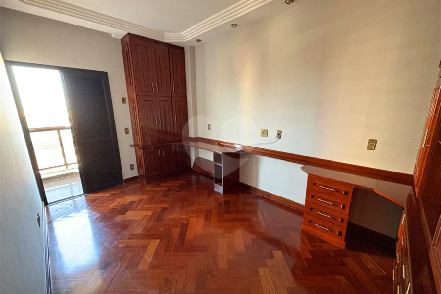 Apartamento disponível no Edifício Palladium no Centro de Piracicaba - SP.