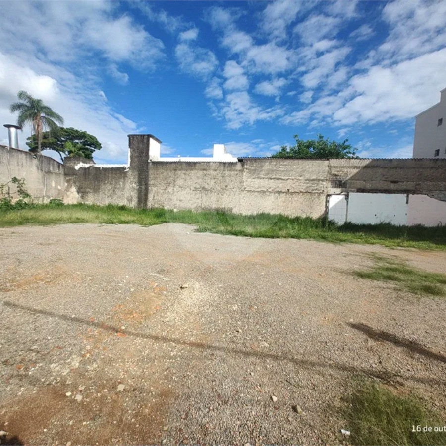 Terreno em Atibaia com 600 metros, pronto para construir, perfil para projetos residenciais e comerciais, excelente localização