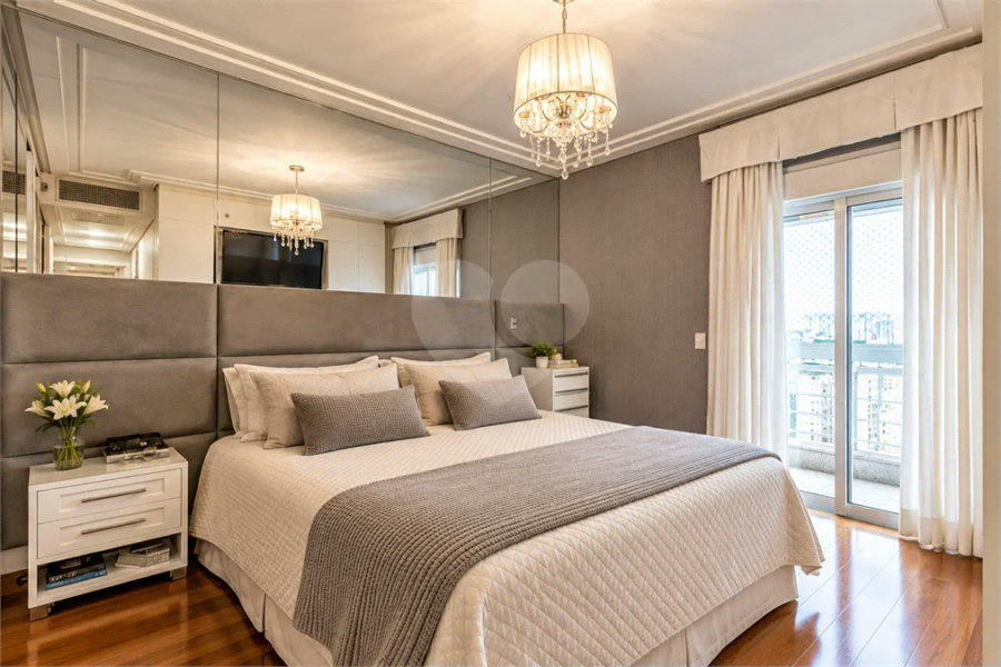 Apartamento mobiliado para locação em Moema | 275 m² | 3 suítes | 4 vagas