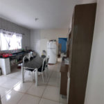 Casa Térrea com 2 dormitórios.