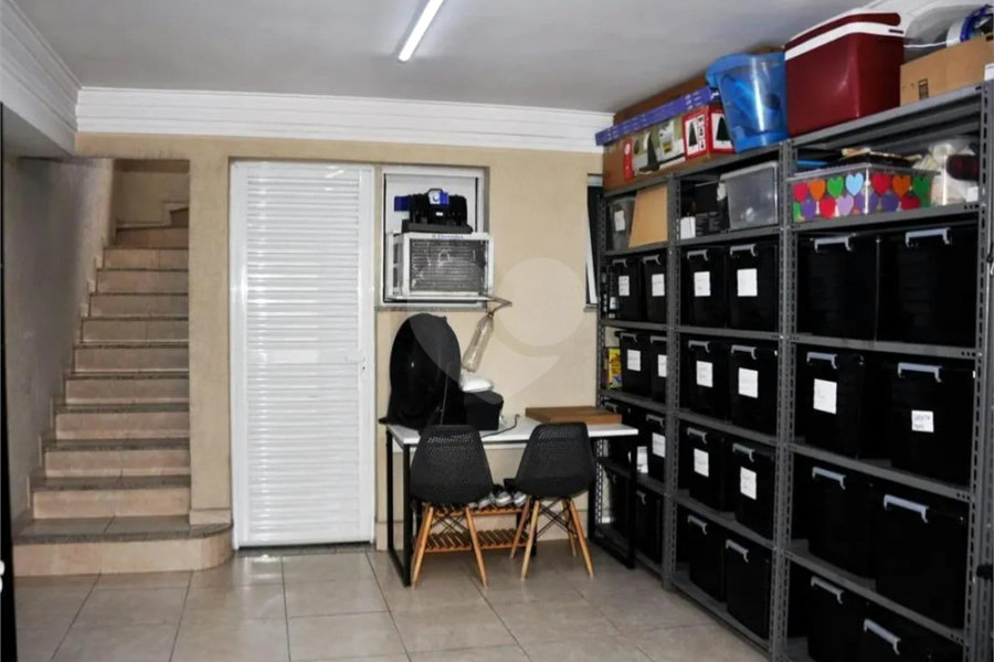 Casa à venda com 4 quartos em Vila Fiat Lux, São Paulo