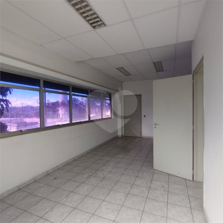Galpão com 4.000 m² à venda em São Mateus
