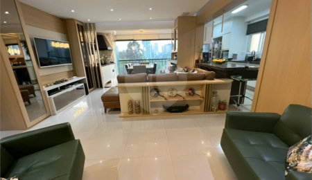 Apartamento à venda com 3 suítes em Granja Julieta, São Paulo, SP