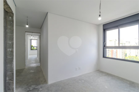 Apartamento à venda com 3 suítes em Campo Belo, São Paulo, SP