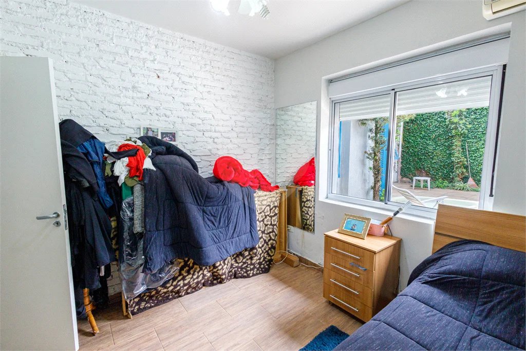 Casa à venda com 4 quartos, sendo 2 suítes, em Brooklin, São Paulo, SP