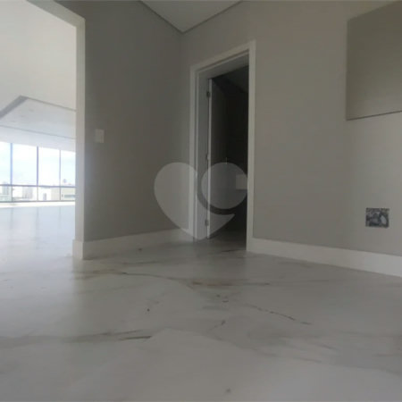 Cobertura Duplex em um em um condomínio com lazer completo e recém entregue no melhor da VNC