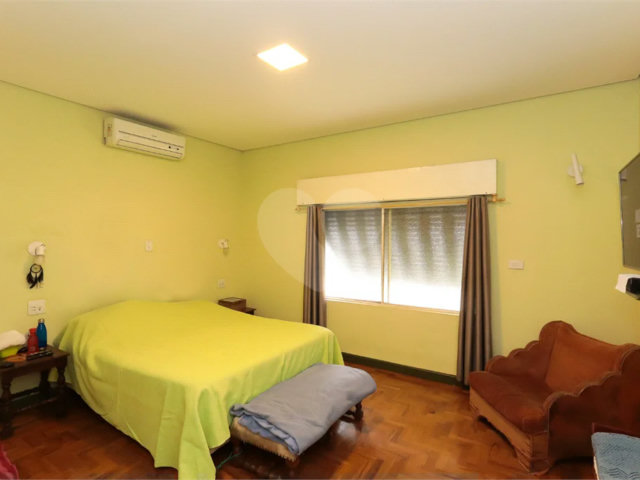 Sobrado à venda com 3 quartos em Chácara Santo Antônio, São Paulo, SP