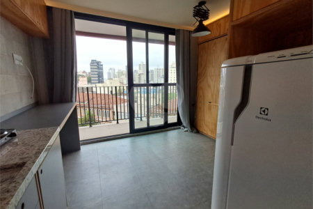 Studio de 25m² mobiliado e com varanda condomínio com lazer Vila Mariana