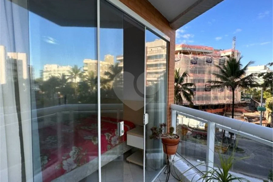 Apartamento à venda com 3 quartos, sendo 1 suíte,  em Riviera de São Lourenço, Bertioga, SP