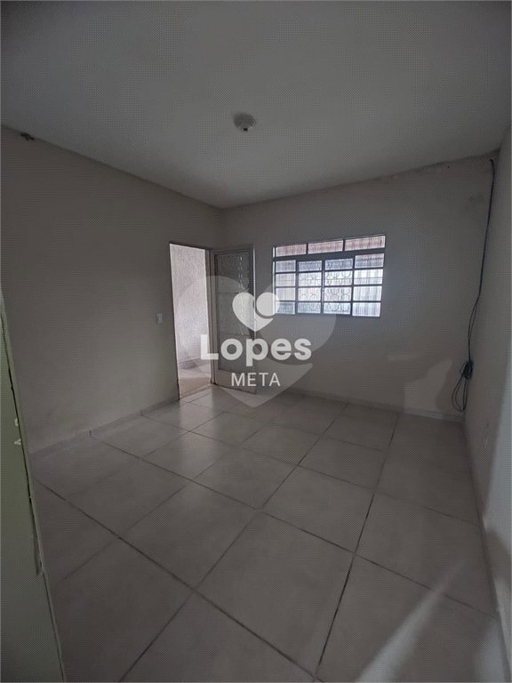 CASA A VENDA, BAIRRO JARDIM PARAISO DO SOL, 3 DORMITORIOS, 2 VAGAS DE GARAGEM, SJC/SP