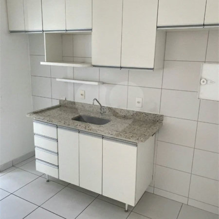 Apartamento com 70m² , 2 dormitórios , sendo 1 suíte , 1 vaga de garagem , à venda no bairro Campestre em Santo André.