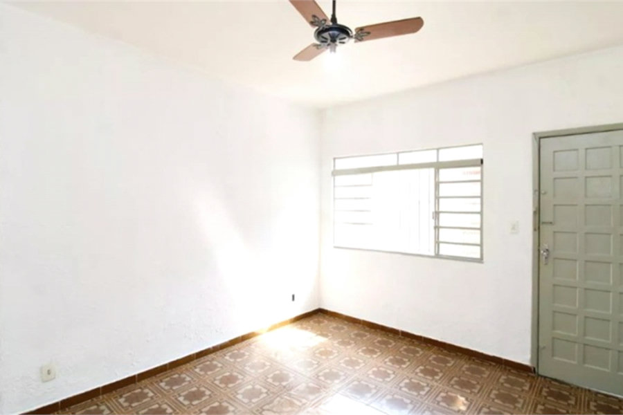 Casa á venda com 156m² e 2 dormitórios Jaçana