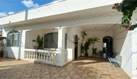 Casa à venda com 4 quartos em Vila Bossi, Louveira, SP