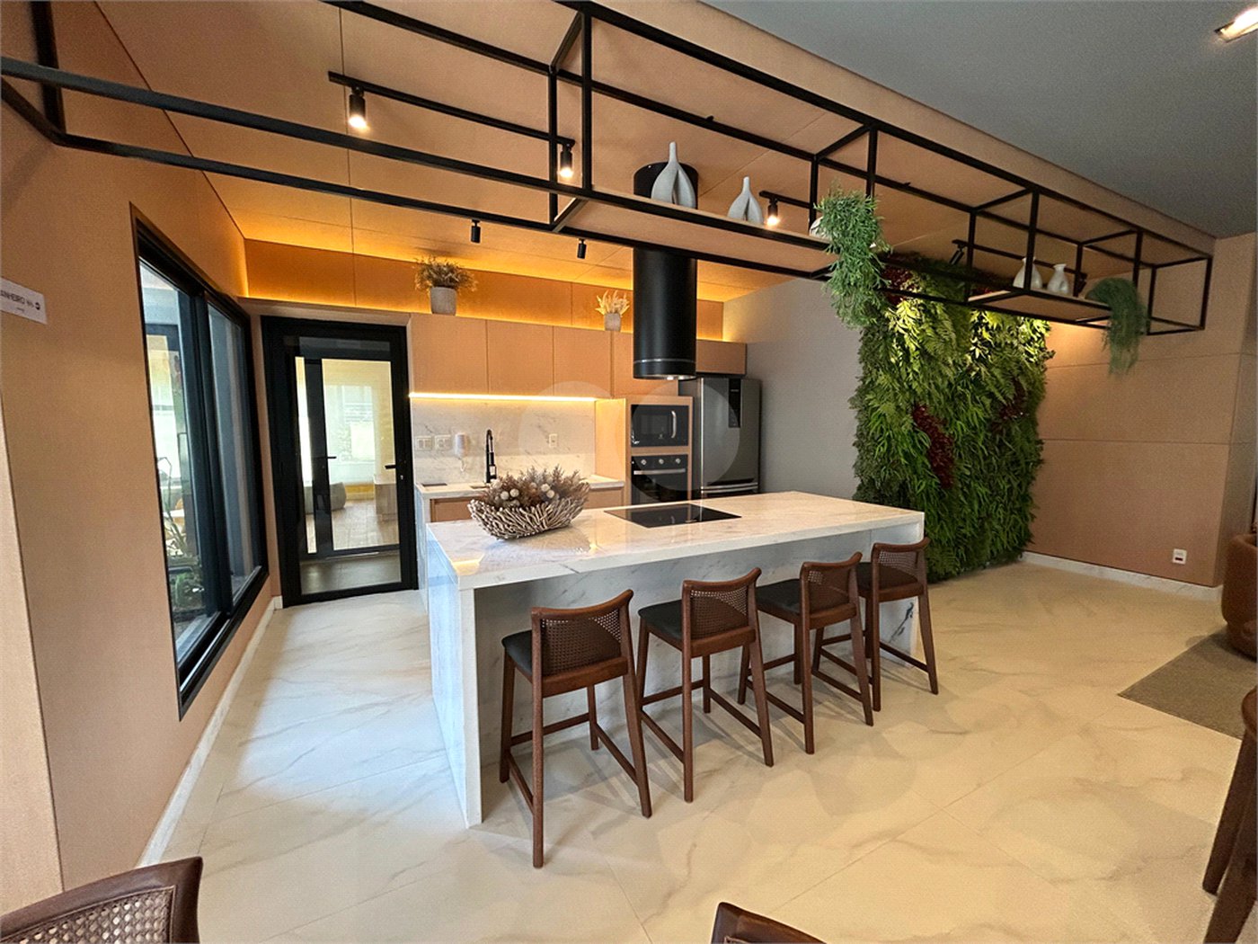 Apartamento no Madison Tower, na região do Parque Faber, com 3 quartos e 3 vagas de garagem