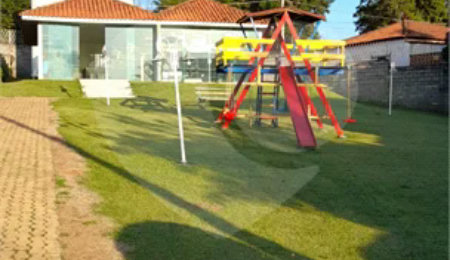 Casa à venda com 3 quartos, sendo 1 suíte,  no condomínio Residencial Village Águas de Santa Eliza, Itupeva - SP
