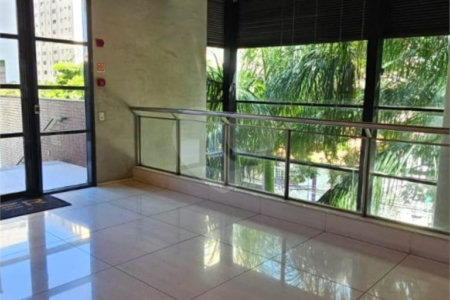 Apartamento no Itaim Bibi de 45m2 com 1 dorm, 1 banheiro, 1vaga. Estuda permuta. Viva a um passo dos melhores shoppings, hospitais, escolas e rodovias principais com 1 dorm, 1 banheiro, 1 vaga. Estuda permuta