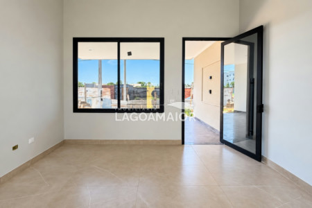 Casa à venda com 3 quartos, sendo 1 suíte, no condomínio Terra Ville, Três Lagoas - MS