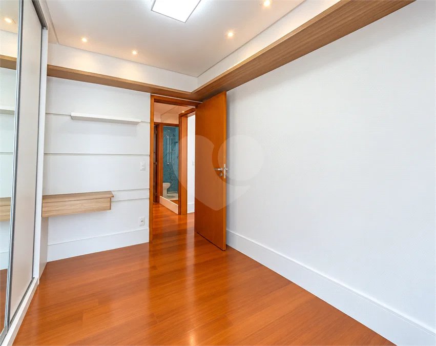 Apartamento de 103 m² no Jardim do Mar, com 3 dormitórios, 1 suíte, varanda gourmet, armários, 2 vagas e condomínio com lazer completo.