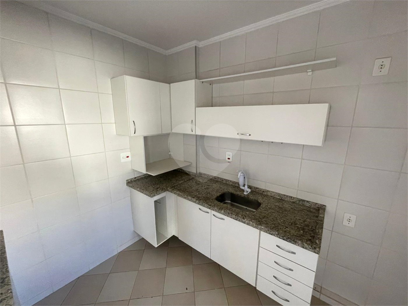 Apartamento para venda ou locação no condomínio Paul Klee