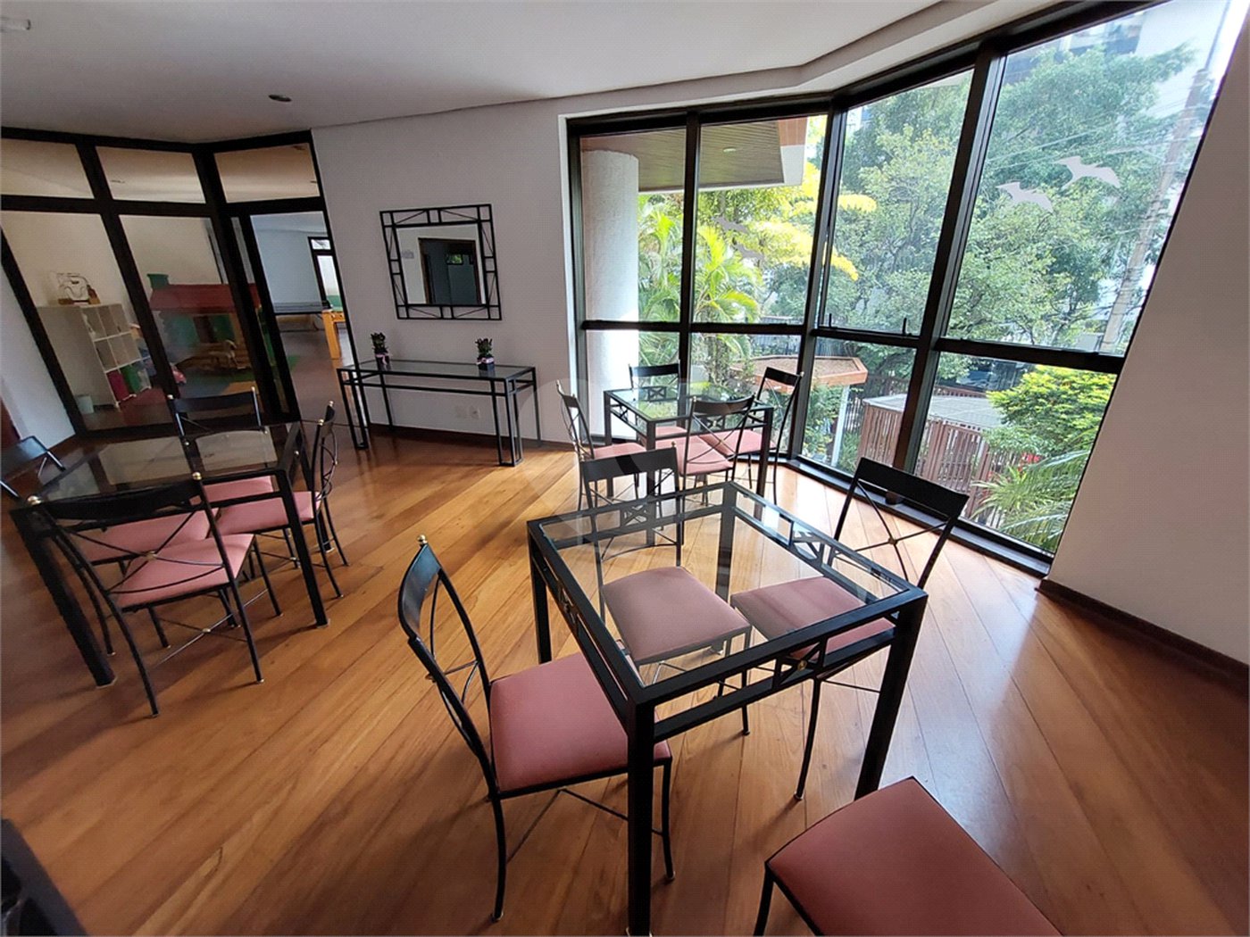 Apartamento á venda 3 dormitórios Vila Andrade, São Paulo - SP