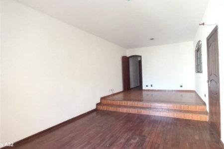 Sobrado à venda com 3 quartos, sendo 1 suíte,  em Jardim Bonfiglioli, São Paulo, SP