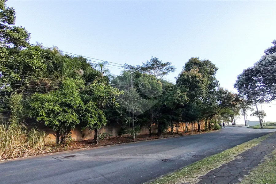 Lote de 1800m² na região do Mantiqueira