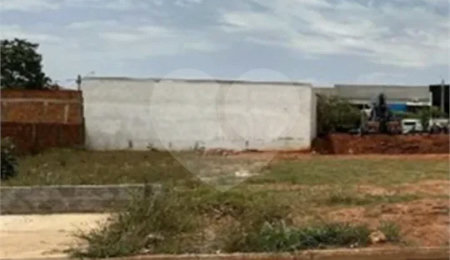 Terreno à venda no Centro, Bataguassu, MS