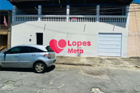 CASA A VENDA, NO BAIRRO JARDIM SATÉLITE, 3 DORMITORIOS 1 SENDO SUÍTE, 4VAGAS DE GARAGEM, SJC/SP