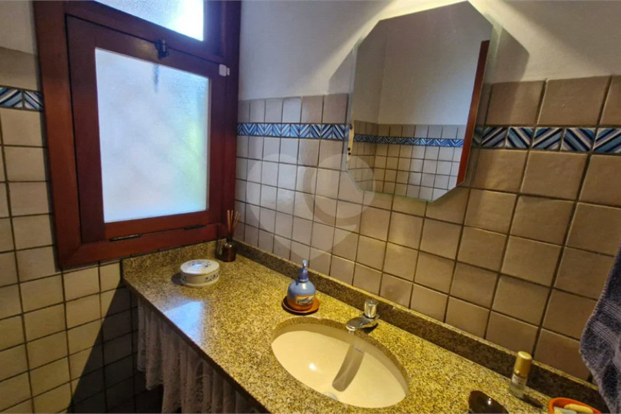 Sobrado a venda | 4 Dormitorios ( 2 suites) | 5 vagas na Vila Albertina