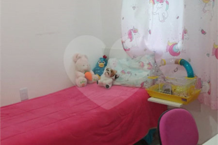 Lindo apartamento no Bosque dos Ipês .