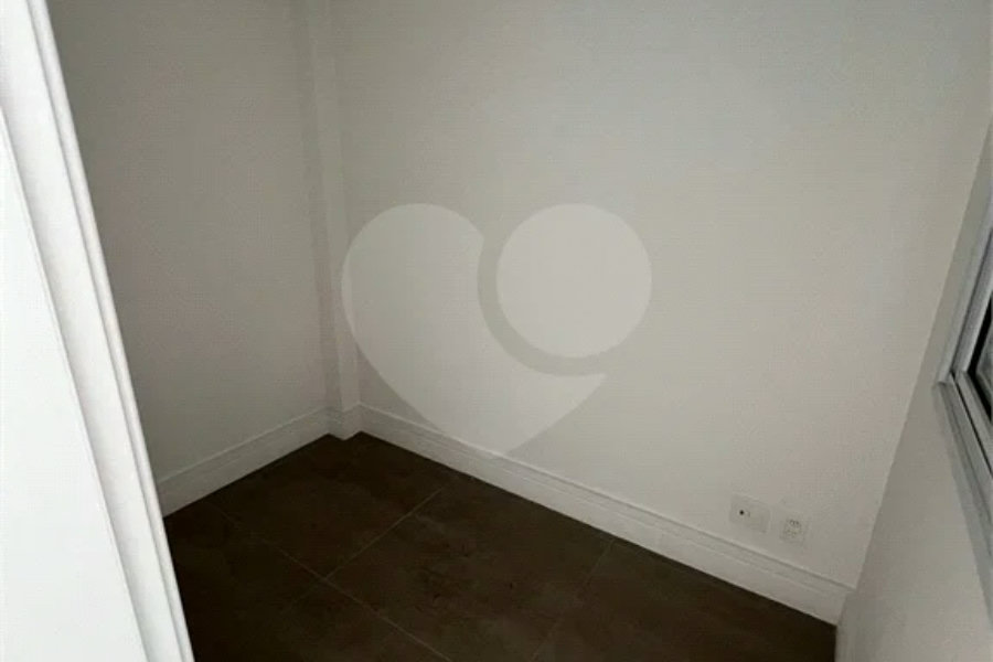 Residencial Tremembe Casa Linda - 255 mts - 04 dormit sendo 02 suites , 5 wcs - 04 vagas