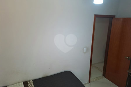 Casa à venda com 3 quartos em Popular III, Louveira, SP