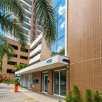 Apartamento reformado de 92 m² no Baeta Neves, com 2 dormitórios, 1 suíte, sala ampliada, área gourmet, 2 vagas, planejados e lazer completo.