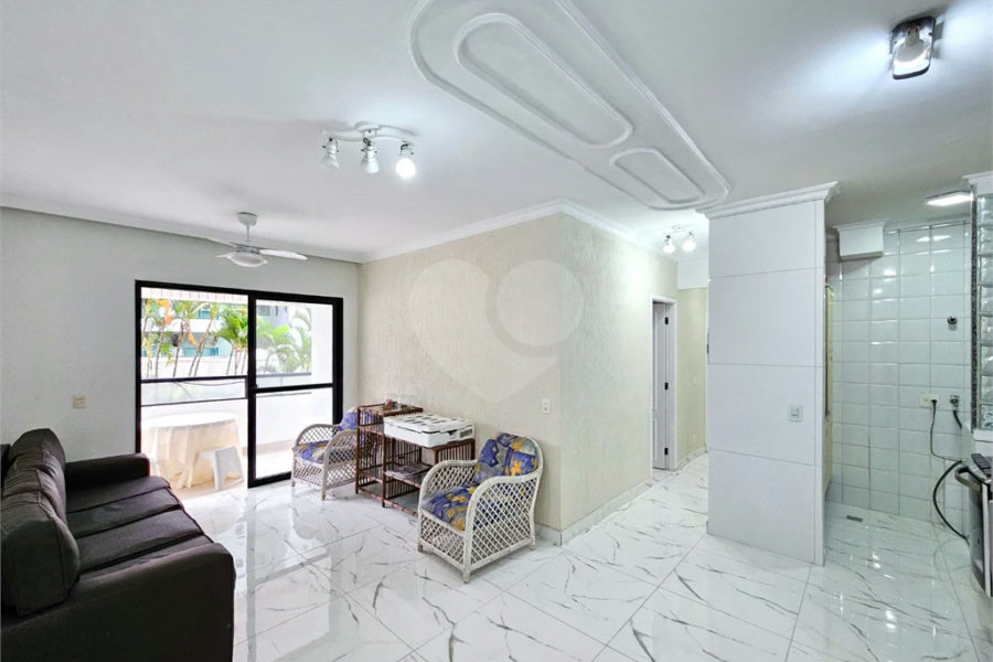 Apartamento à venda com 2 quartos, sendo 1 suíte, em Riviera de São Lourenço, Bertioga, SP