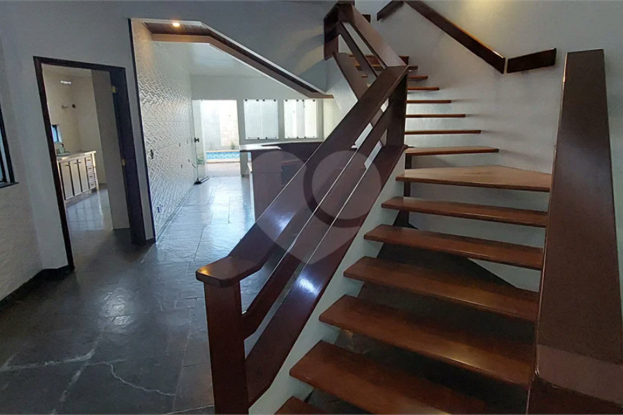SOBRADO COM DESIGN EXCLUSIVO E LAZER COMPLETO 3 DORMITÓRIOS SENDO 1 SUÍTE