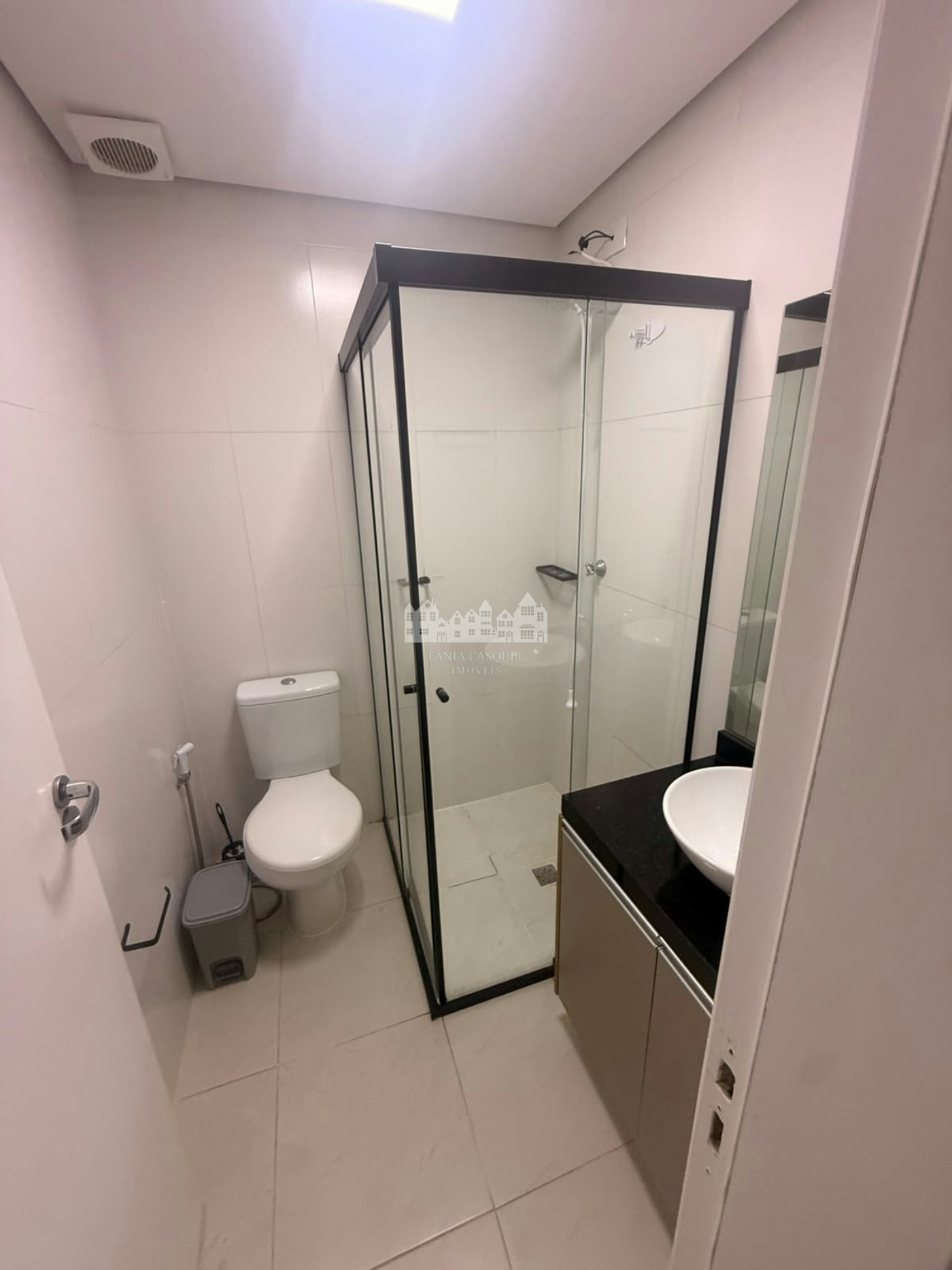 Apartamento à venda ou para alugar com 3 quartos, sendo 1 suíte,  em Itapetinga, Atibaia, SP