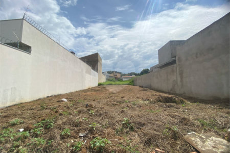 Terreno à Venda no Jardim Embaré - São Carlos