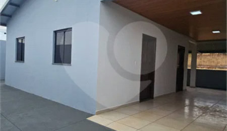 Casa para alugar com 2 quartos em Vila Maria Auxiliadora, Ponta Porã, MS