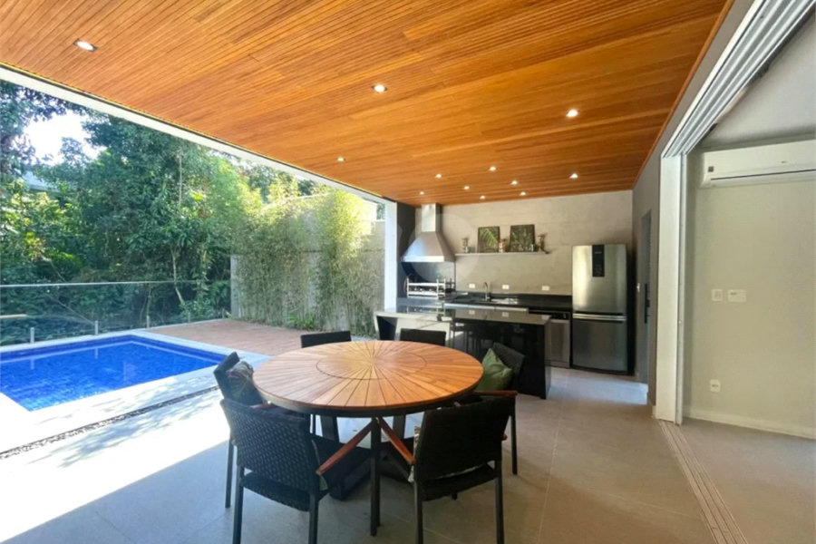 Casa à venda com 5 suítes em Riviera de São Lourenço, Bertioga, SP