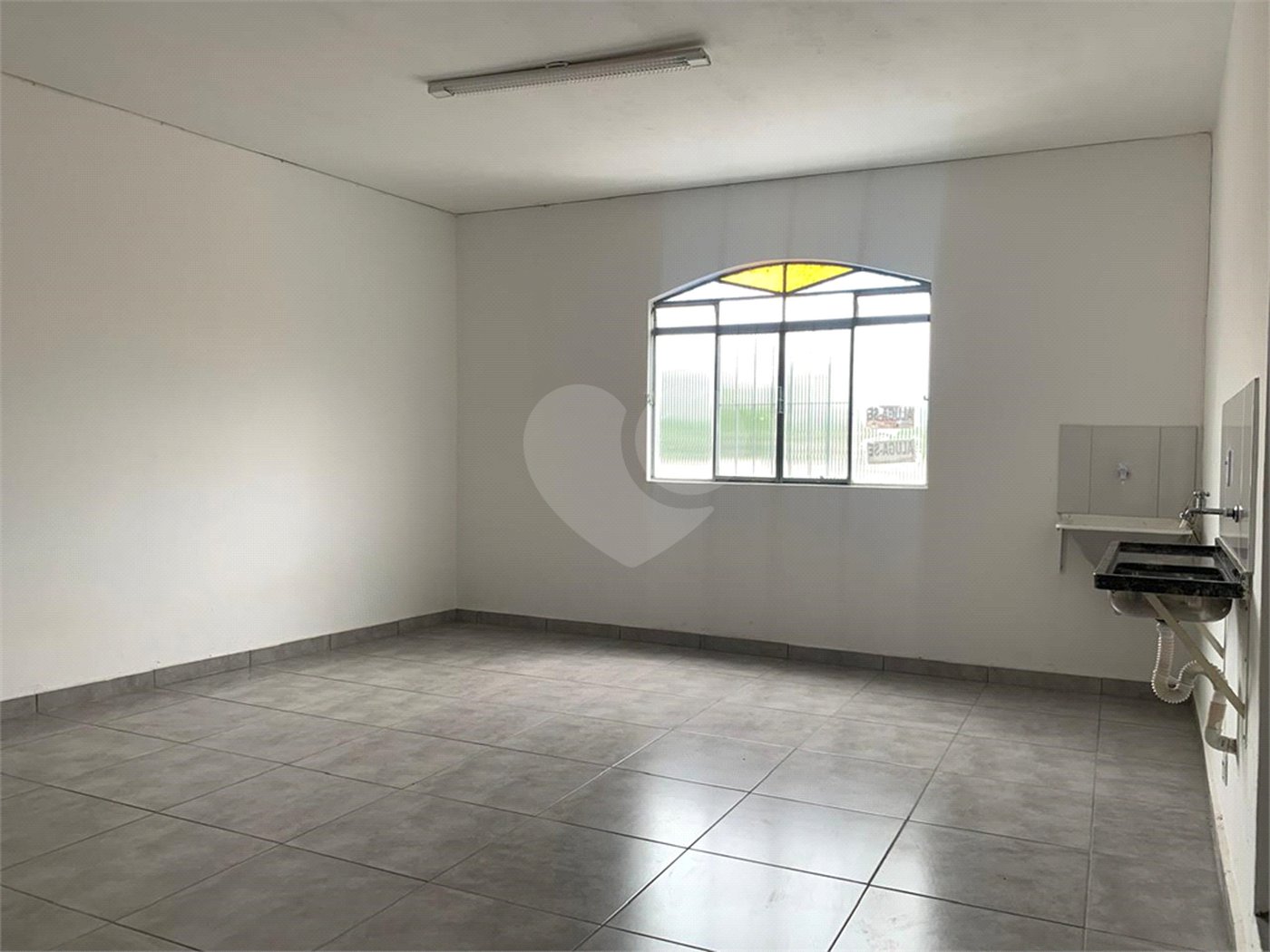 Sala Comercial 25 m² no Alvinópolis - Atibaia
