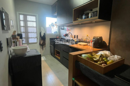 Casa à venda com 2 quartos no condomínio Villagio Dei Fiori, Atibaia - SP
