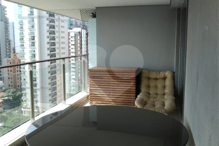 Apartamento para alugar com 1 suíte em Vila Nova Conceição, São Paulo, SP
