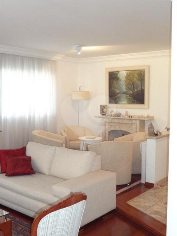 Apartamento em Moema