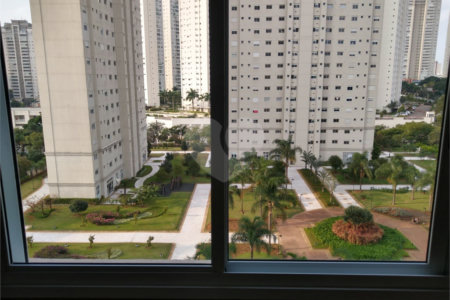 Apartamento 3 suítes, varanda gourmet, 3 vagas em Condomínio Clube na Mooca