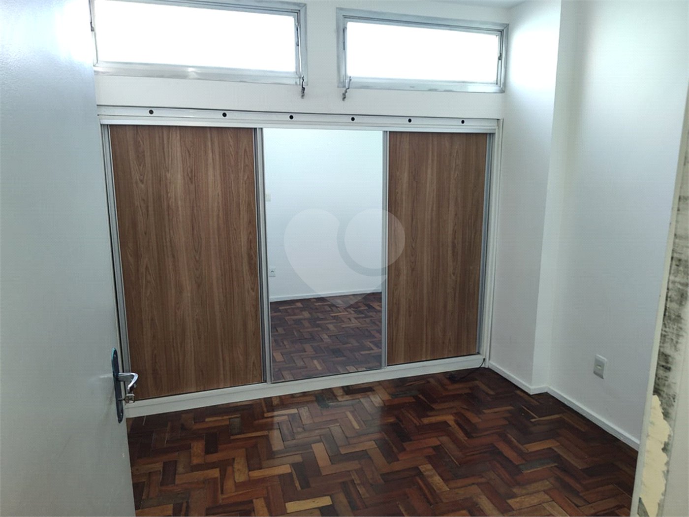 APARTAMENTO A VENDA EM SP BELA VISTA