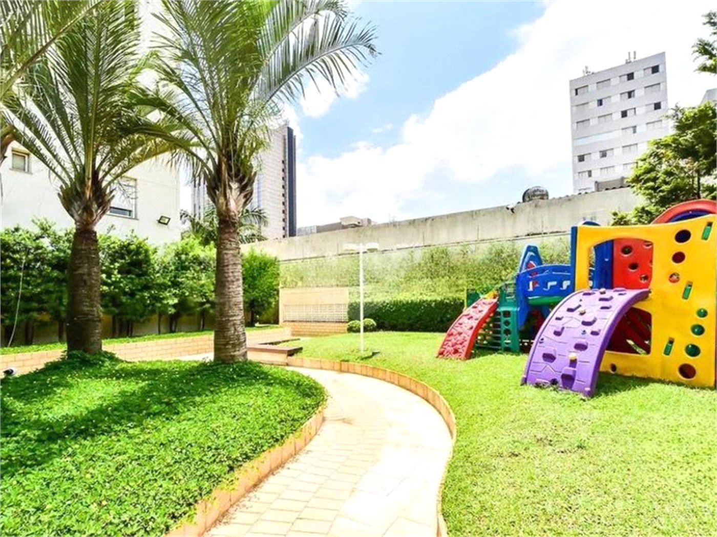Apartamento de Alto Padrão à Venda na Vila Mariana com 190m², 3 Suítes e Vista para o Parque Ibirapuera