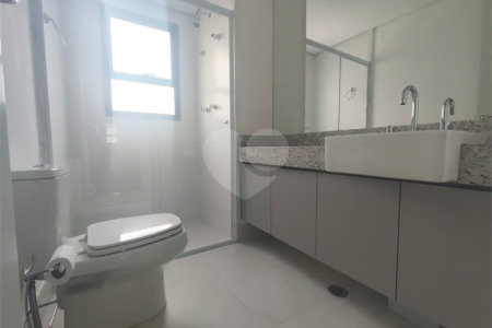 Belíssimo apartamento com 163m², 3 suítes e 2 vagas para locação na Chácara Klabin!