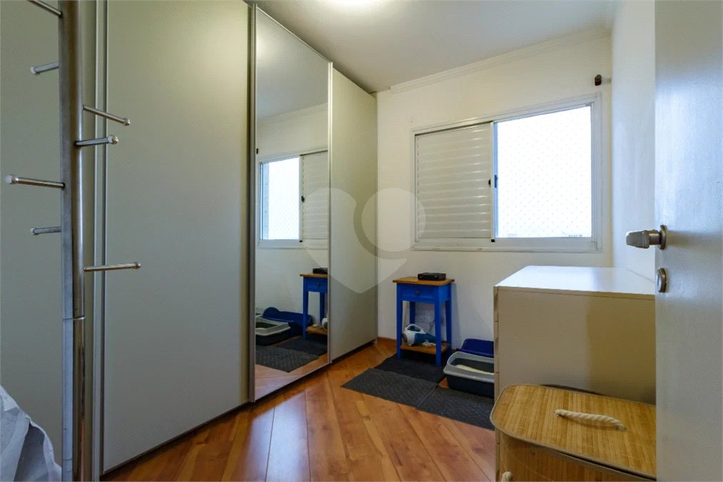 Vila Clementino - Apartamento na Rua Loefgren | 80 m² | 3 Dormitórios | 1 Suíte | 2 Vagas | Último Andar
