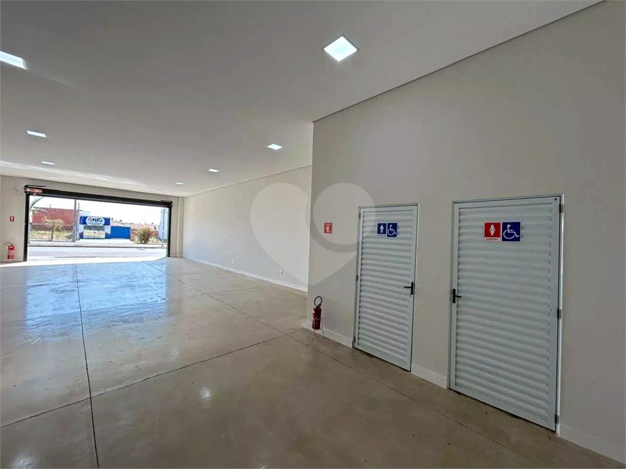 SALÃO COMERCIAL 285 m² COM MEZANINO PARA LOCAÇÃO / VENDA