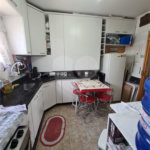 Apartamento com 3 dormitórios, sendo 1 suíte.